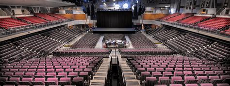 turning stone event calendar|The Event Center at Turning Stone .